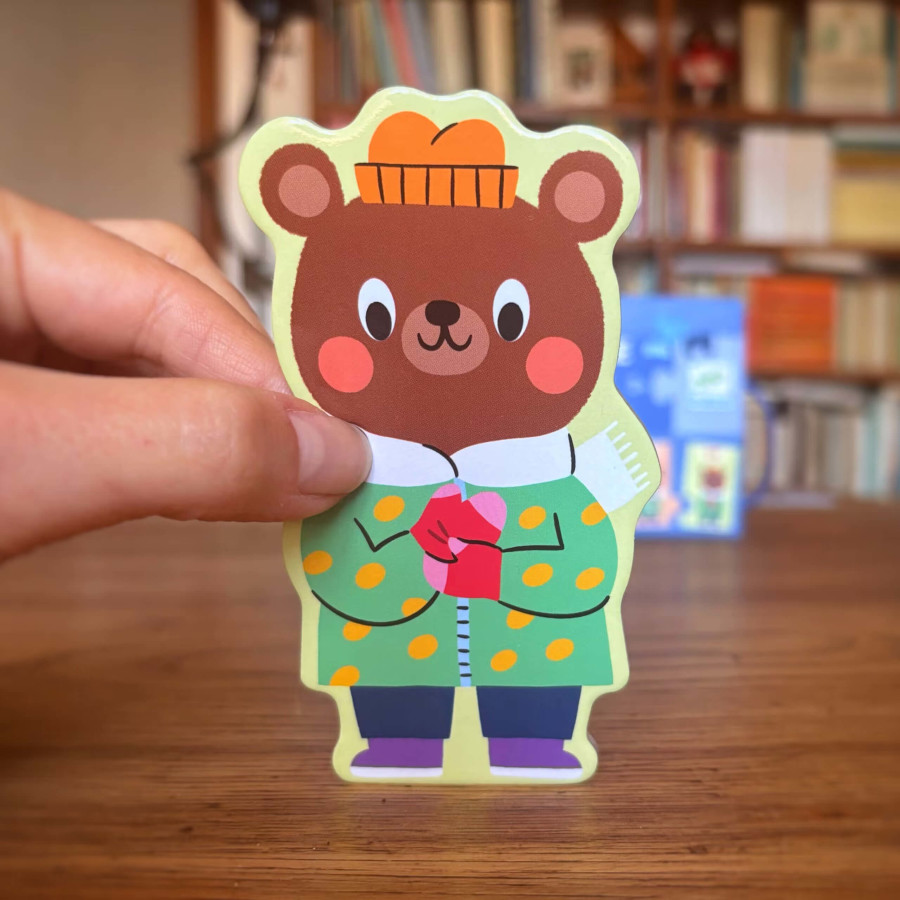 Teddy Dresses Up - Djeco